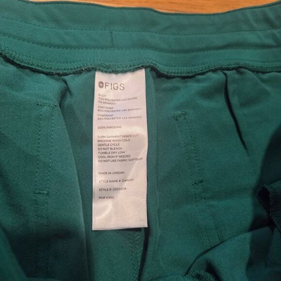 Figs Green Zamora Jogger Scrub Pants - Picture 12 of 12